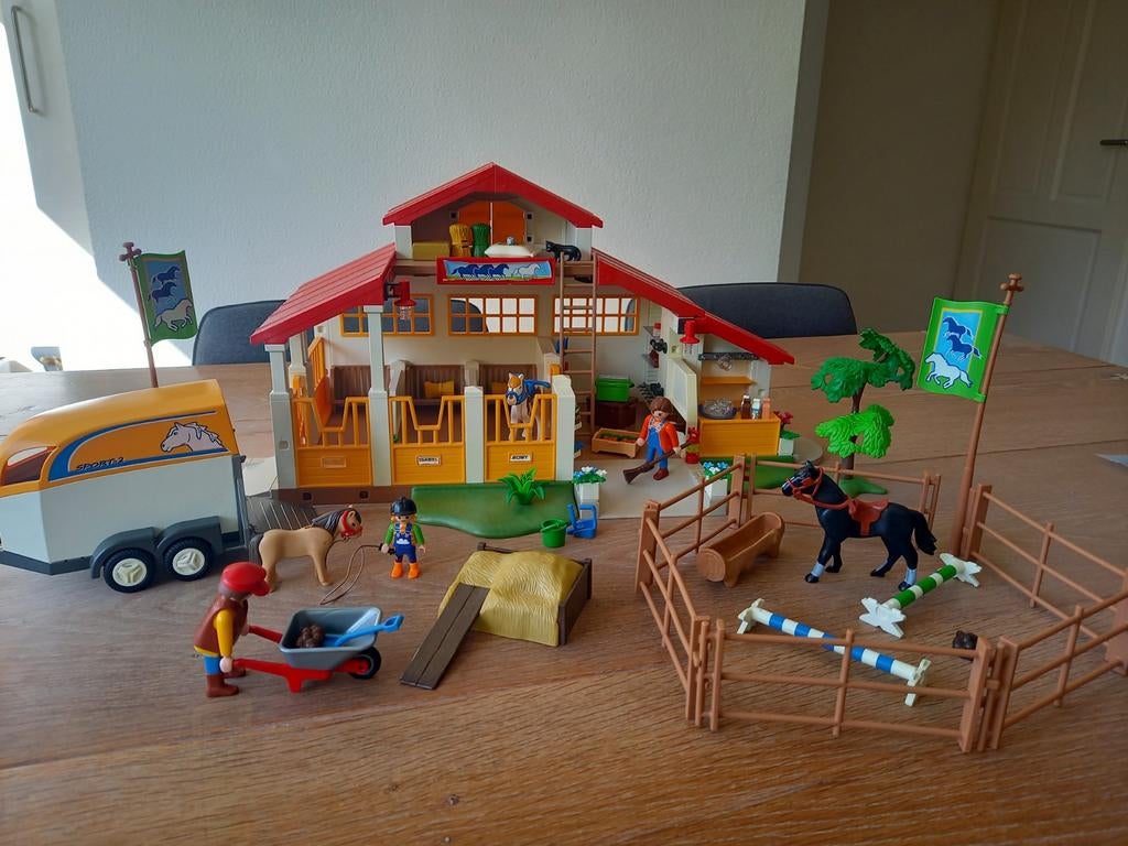 Playmobil paarden manage - 4190 COMPLEET + trailer, Ophalen of Verzenden, Zo goed als nieuw, Complete set