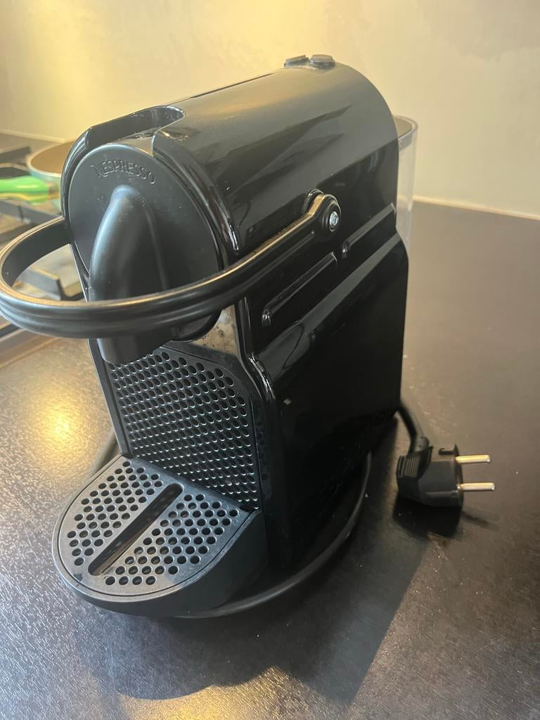 Magimix Nespresso machine, Ophalen, Gebruikt, Espresso apparaat, Koffiepads en cups