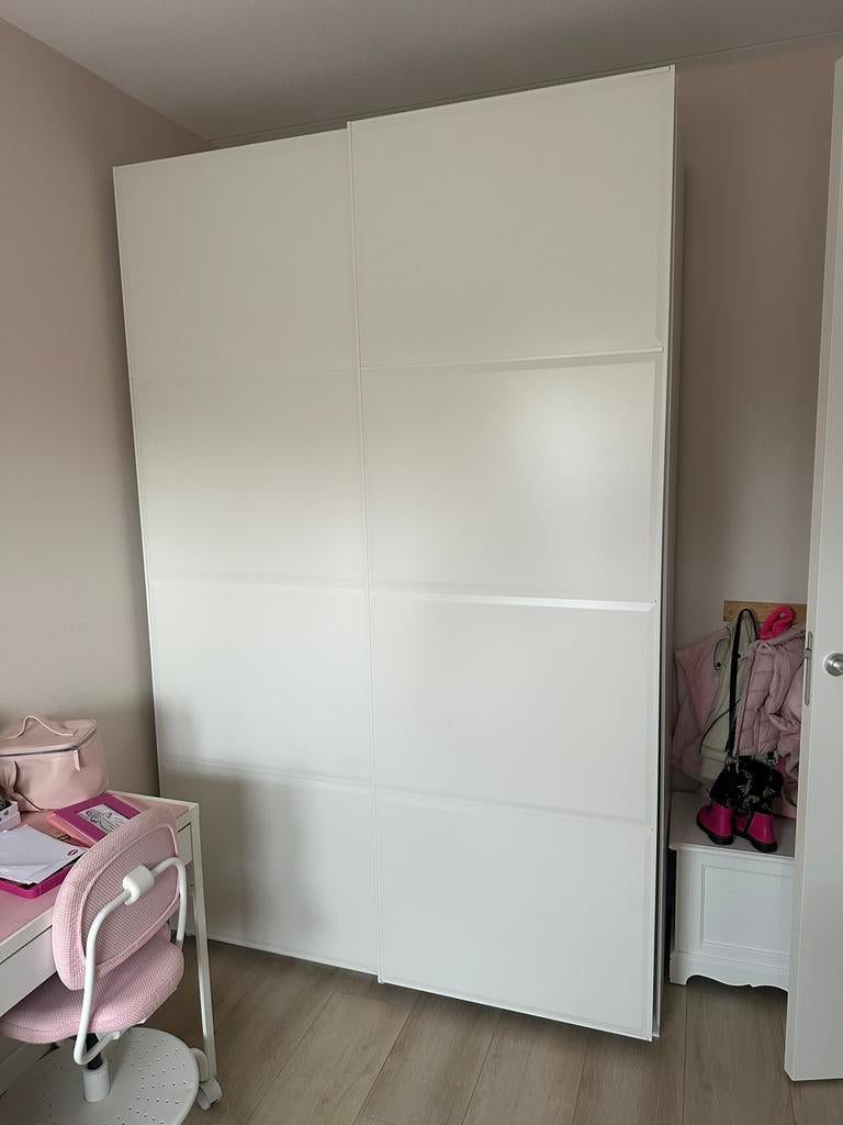 Ikea Pax kast 150x236x60 met schuifdeuren, Ophalen, Zo goed als nieuw, 50 tot 75 cm, 200 cm of meer