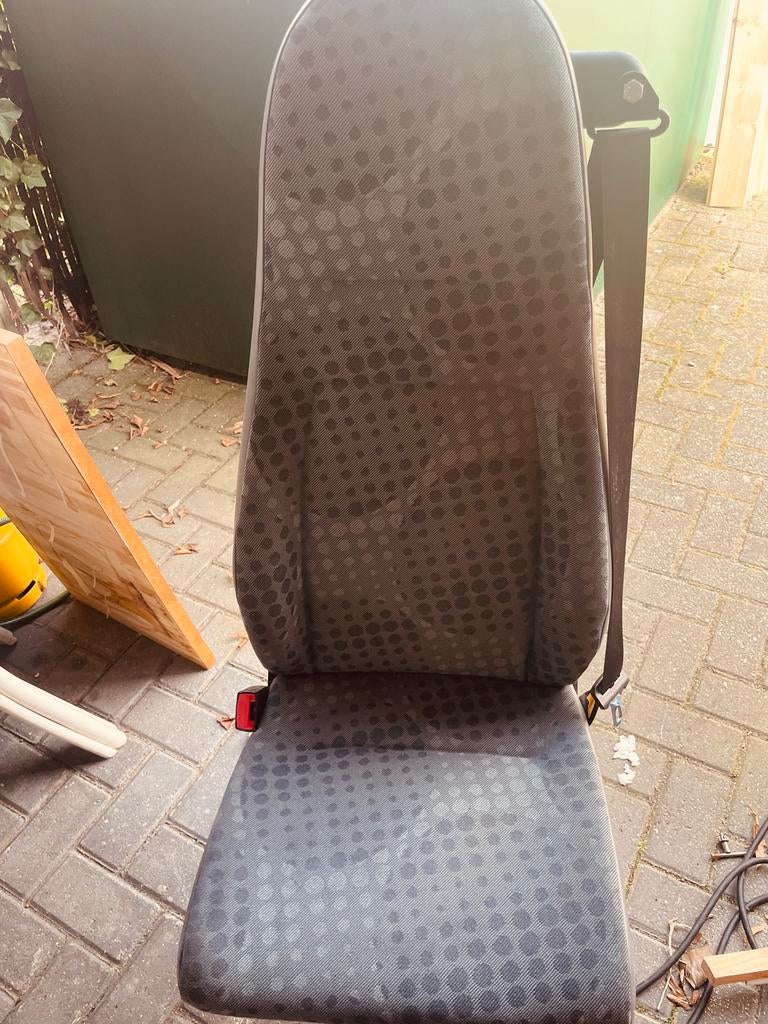 Gebruikte stoel voor in bus - Comfortabel en stevig, Auto-onderdelen, Ophalen, Gebruikt, Universele onderdelen