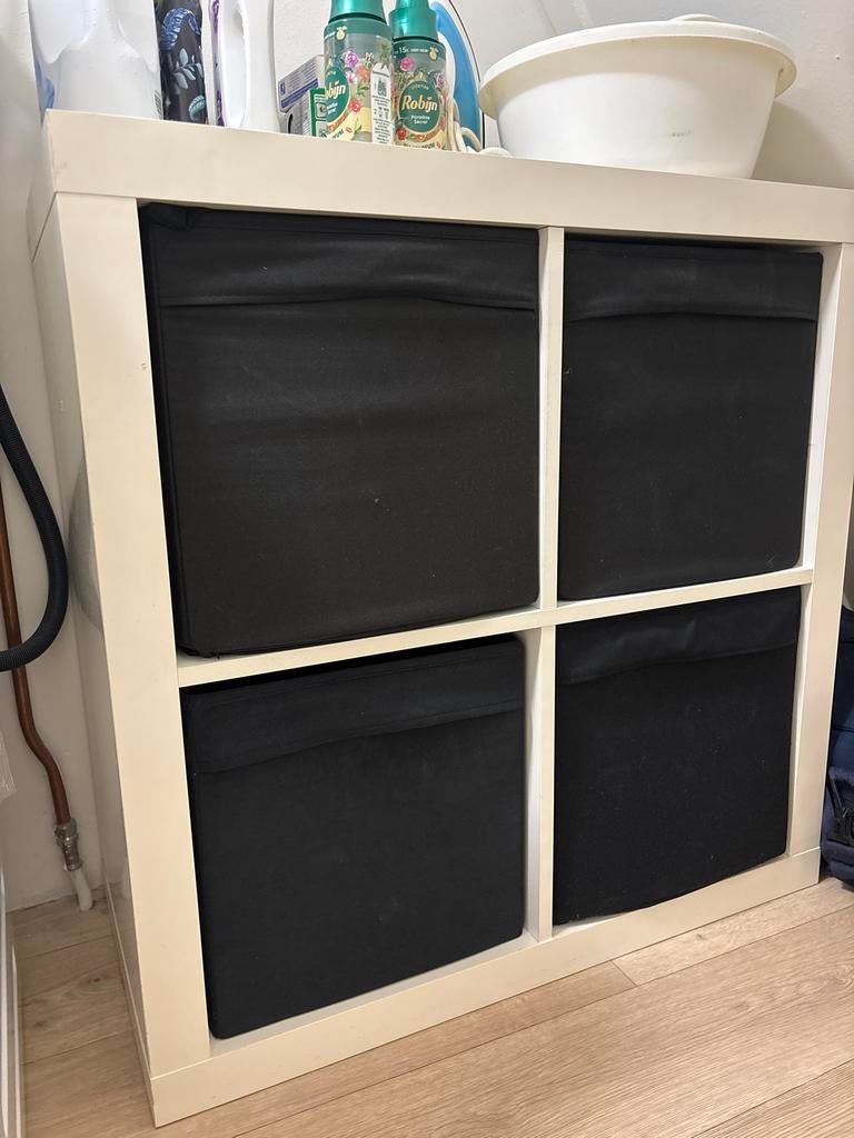 IKEA KALLAX vakkenkast met 4 zwarte opbergboxen, Ophalen of Verzenden, Gebruikt