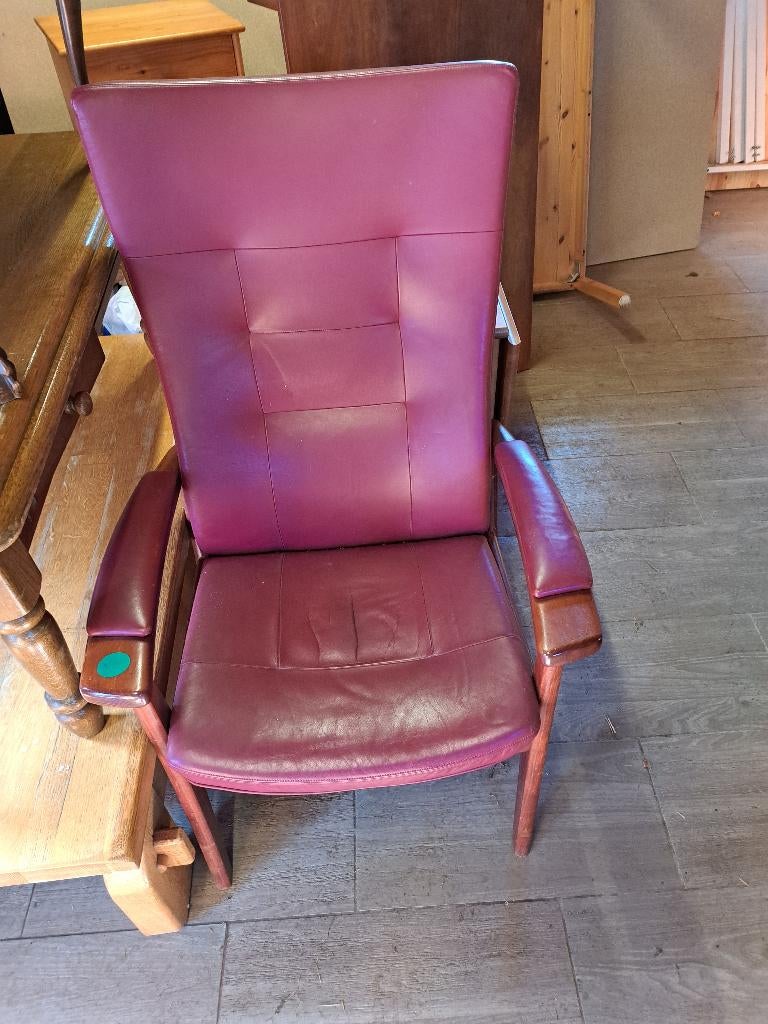 mooie stoel te koop. verstelbaar. gratis op te halen, Ophalen, Gebruikt, Eén