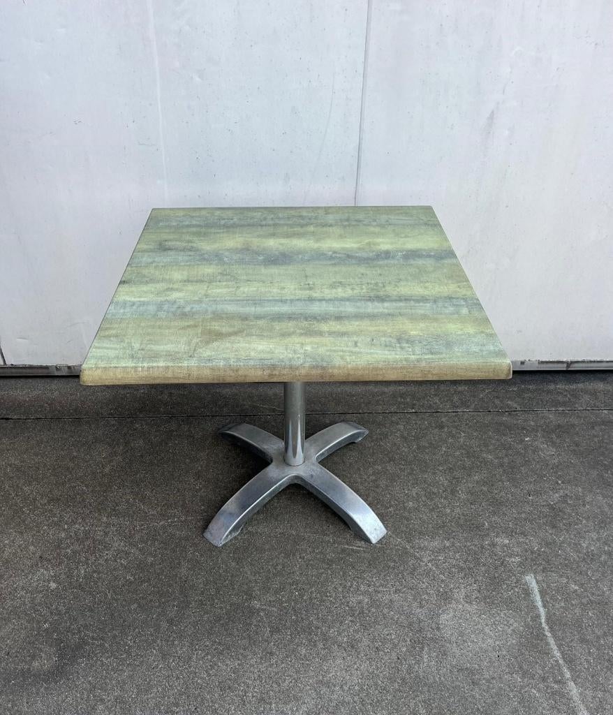 10 stuks horeca restaurant Terras tafels werzalit 70x70 cm, Ophalen, Zo goed als nieuw