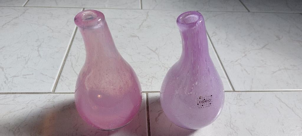 2 FIDRIO vaasjes (mogen voor klein bedrag weg), Huis en Inrichting, Overige kleuren, Ophalen of Verzenden, Minder dan 50 cm, Glas