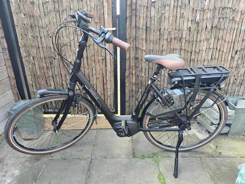 Gazelle Orange C8 & Stella Vicenza 372KM&598KM Nieuwstaat!, Fietsen en Brommers, Elektrische fietsen, Ophalen of Verzenden, Zo goed als nieuw