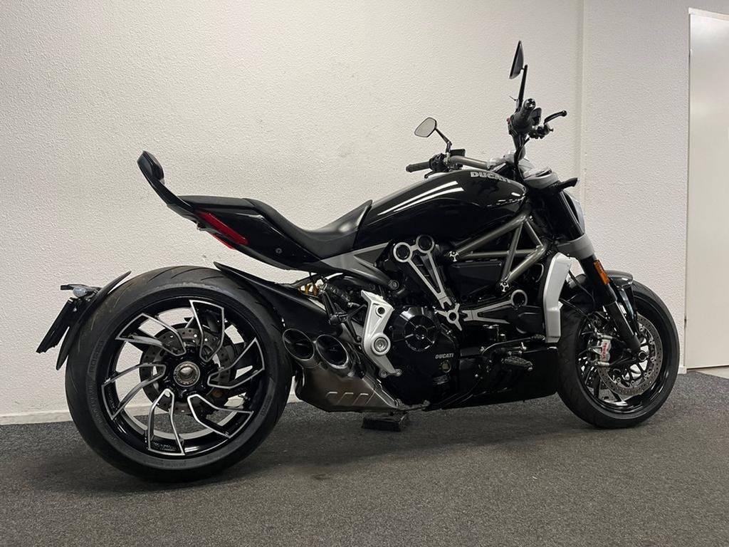 Ducati X DIAVEL S (bj 2016) - foto 3