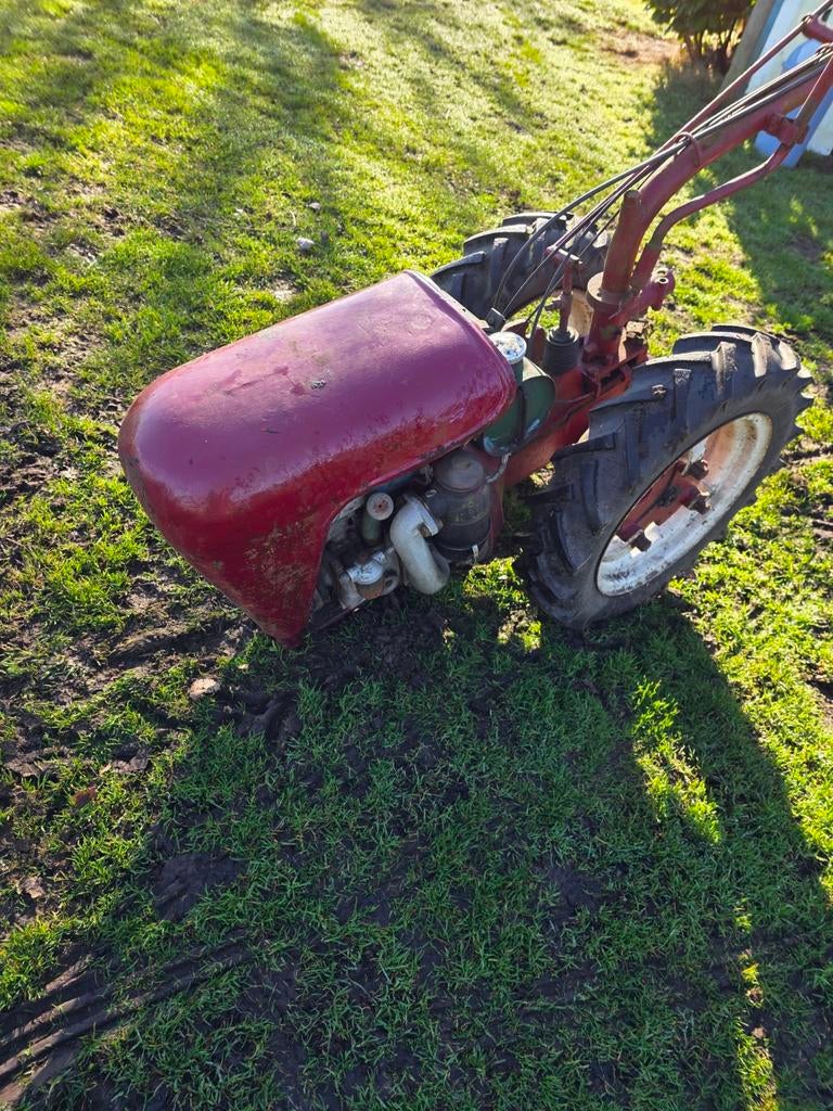 Tuintraktor  met frees 2-tact diesel, opknapper, Ophalen, Benzine, Gebruikt, Onbekend