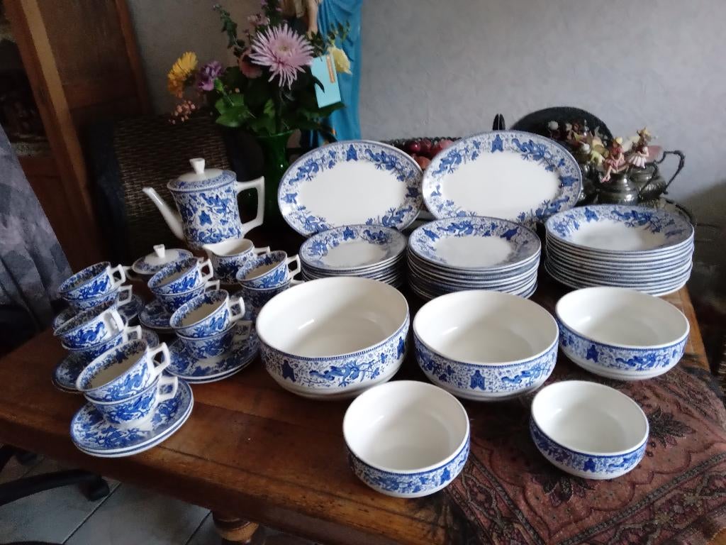 eet+koffieservies Boch la Louviere serie DRAGON, Ophalen