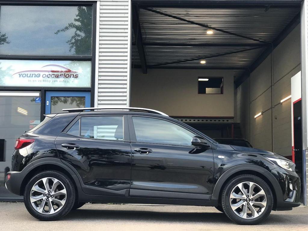 Kia Stonic 1.0 T-GDi DynamicLine|Navi|Camera|Cruise|PDC|DAB+, Voorwielaandrijving, 450 kg, Gebruikt, Euro 6