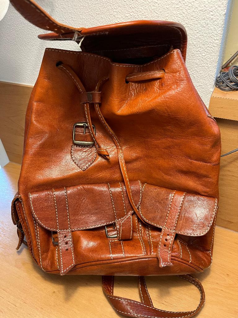 leren rugzakje, Sieraden, Tassen en Uiterlijk, Tassen | Rugtassen, Ophalen of Verzenden, Nieuw, Overige merken, 30 tot 45 cm