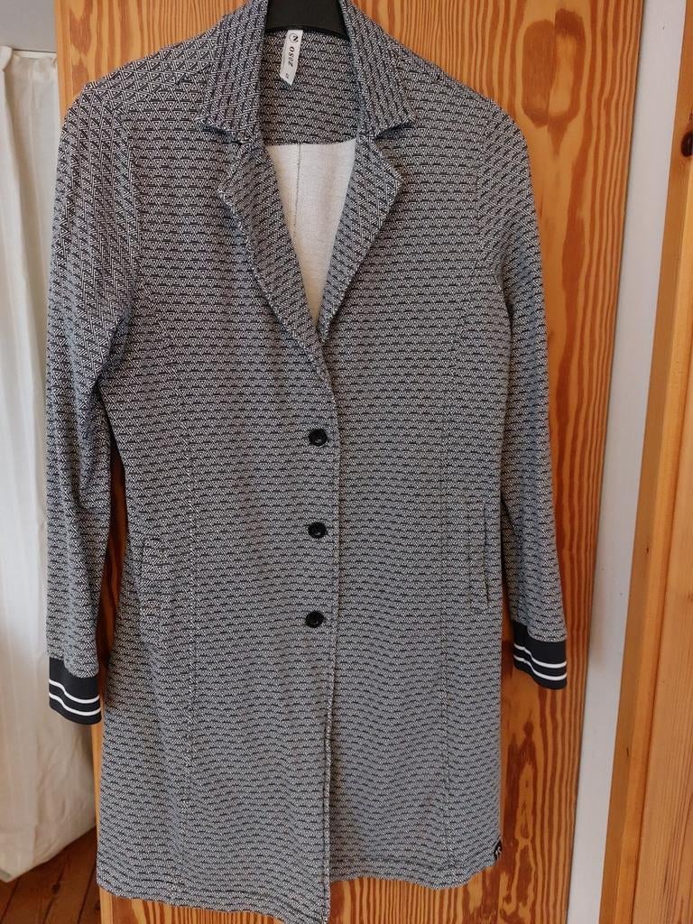 Colbertje van Zoso, Blauw, Ophalen of Verzenden, Zo goed als nieuw, Jasje