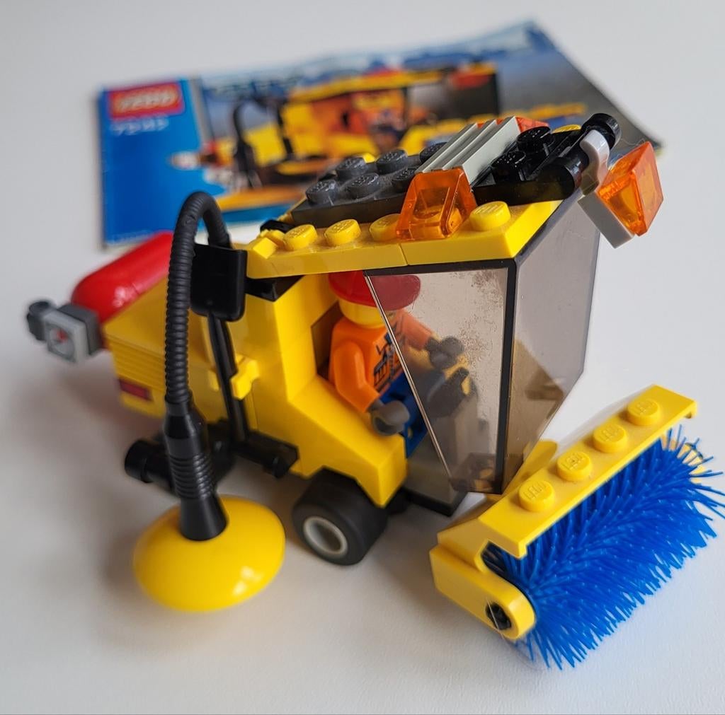 LEGO CITY 7242 Straatveger, Kinderen en Baby's, Speelgoed | Duplo en Lego, Ophalen of Verzenden, Zo goed als nieuw