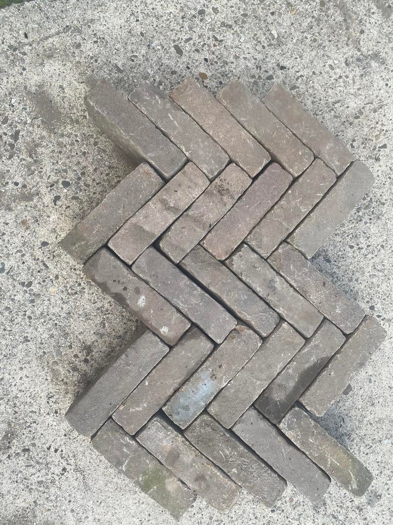 Oud gebakken waaltjes, Ophalen, Gebruikt, Keramiek, Klinkers