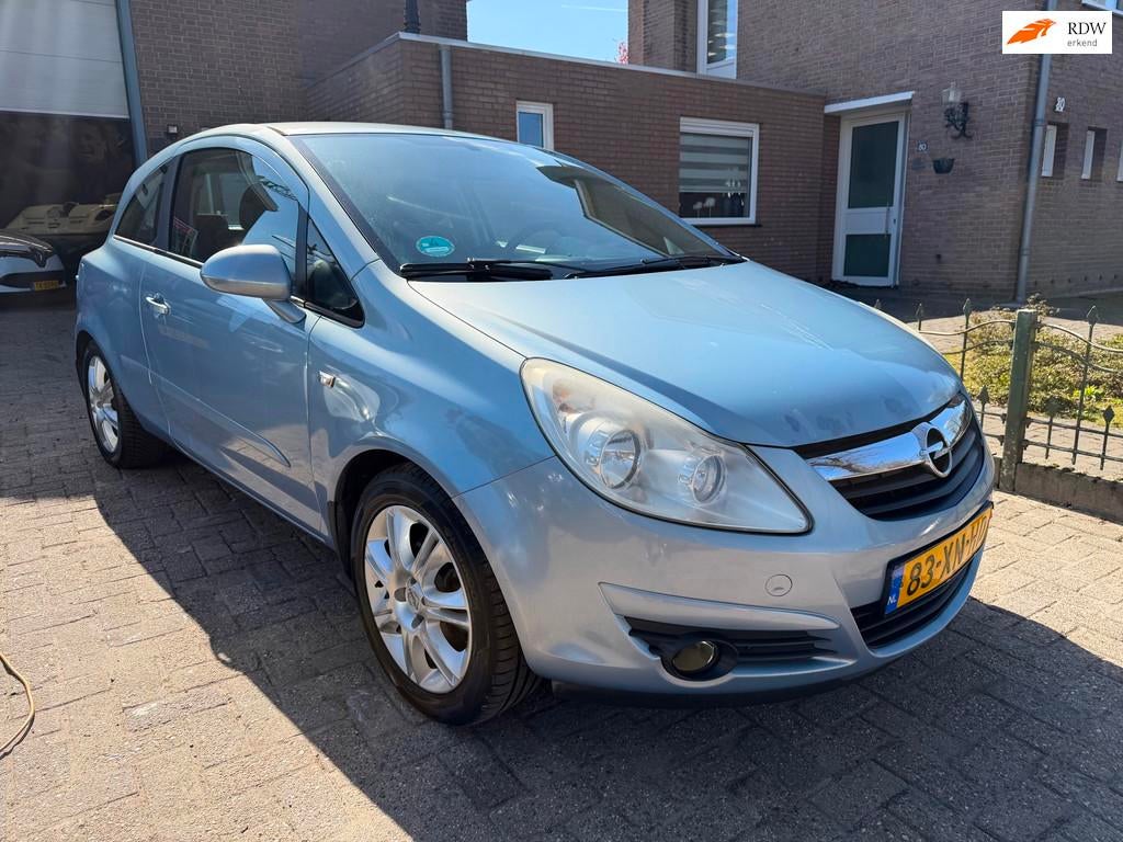Opel Corsa 1.4-16V Cosmo, Voorwielaandrijving, Gebruikt, 4 cilinders, Blauw