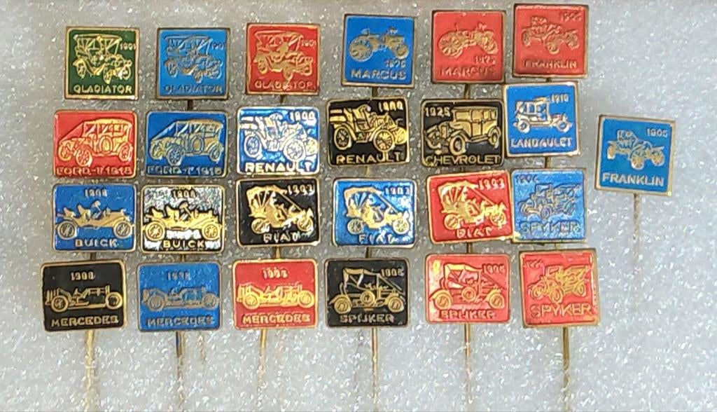 25 Vintage Speldjes Klassieke Auto's - Verzameling, Ophalen of Verzenden, Gebruikt, Transport, Speldje of Pin