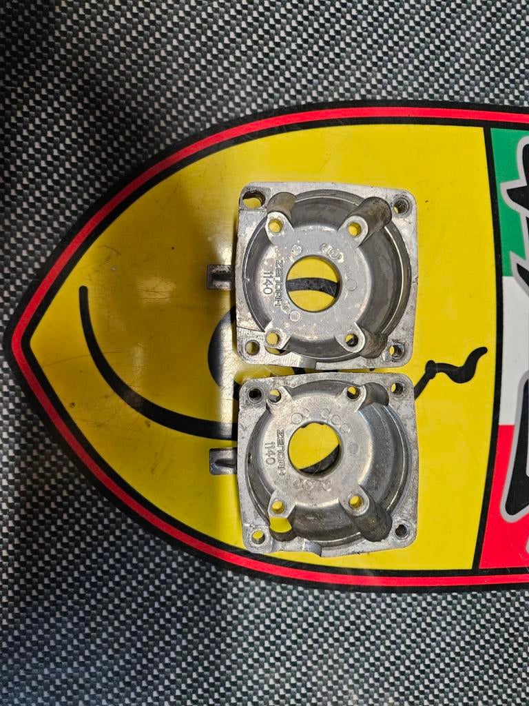 Fg motorflenzen, Ophalen of Verzenden, Overige schalen, Benzine, Onderdeel