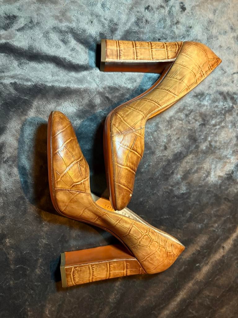 Santoni Frase Collection Exotisch Leer Pumps - Nieuw, Ophalen of Verzenden, Nieuw, Bruin, Pumps