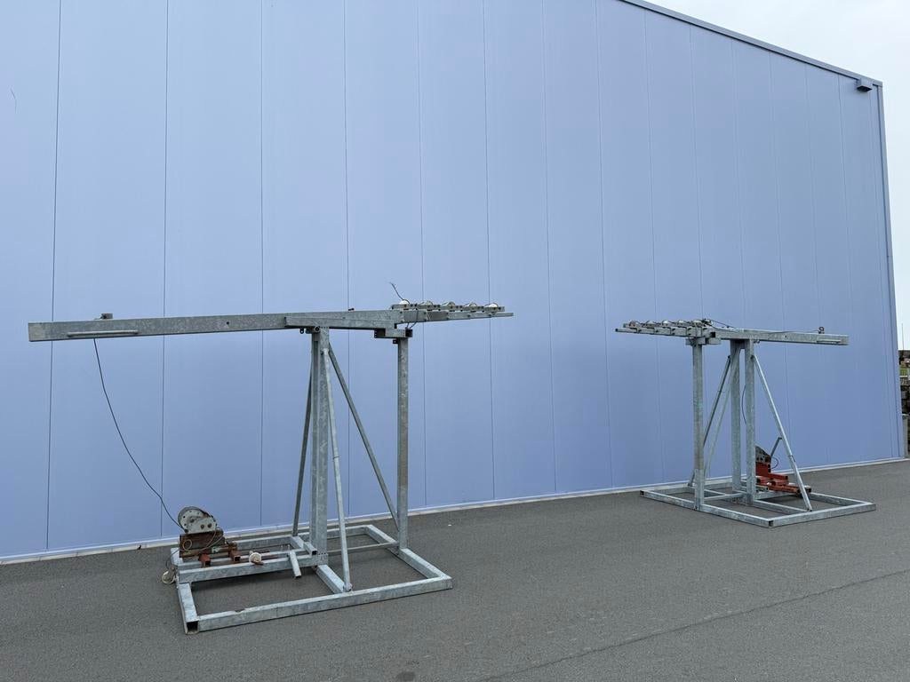 Twee uitschuifbare bouwlampenmasten , gegalvaniseerd, Gebruikt, -, -, Overige typen