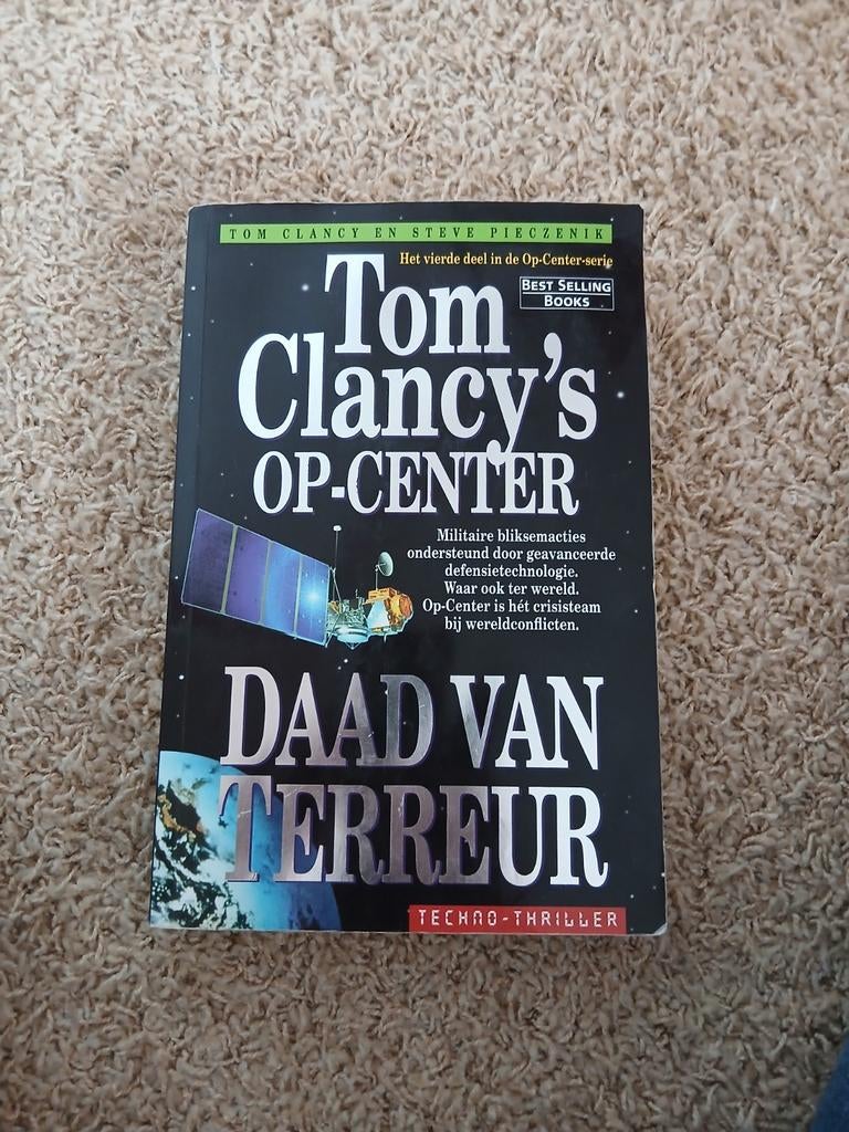 Tom Clancy's Op-Center: Daad van Terreur (Techno-Thriller), Ophalen of Verzenden, Gelezen, Tom Clancy en Steve Pieczenik, Wereld overig