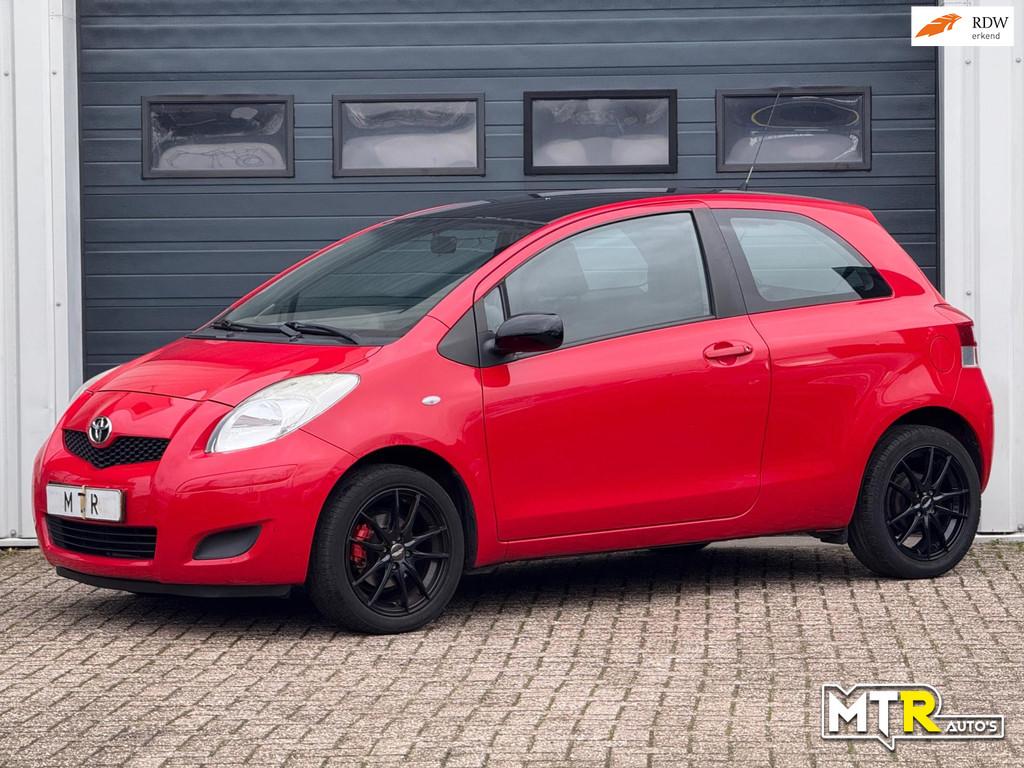 Toyota Yaris 1.0 VVTi Acces APK 11-2026, Voorwielaandrijving, Euro 5, Stof, 965 kg