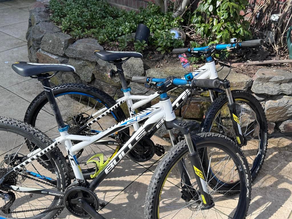 2 Bulls mountainbikes, 26 inch, 24 versnellingen, Fietsen en Brommers, Hardtail, Heren, 45 tot 49 cm, Zo goed als nieuw