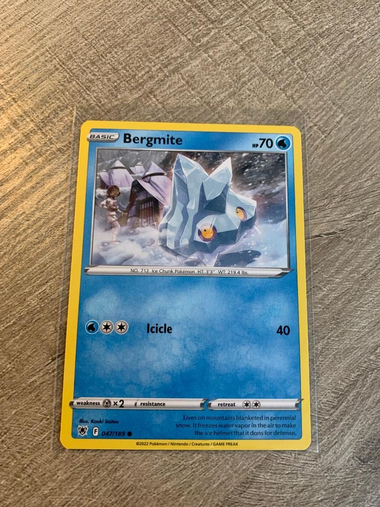 Bergmite 047/189 Astral Radiance - Pokémon Kaart, Ophalen of Verzenden, Nieuw, Losse kaart