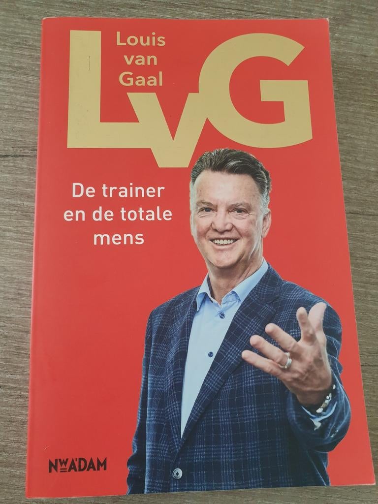 Louis van Gaal: De trainer en de totale mens, Ophalen of Verzenden, Gelezen, Louis van Gaal, Sport
