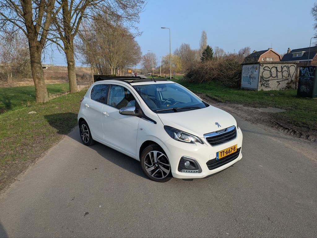 Peugeot 108 1.0 Allure TOP! 2018 Wit, Voorwielaandrijving, Stof, 4 stoelen, Wit