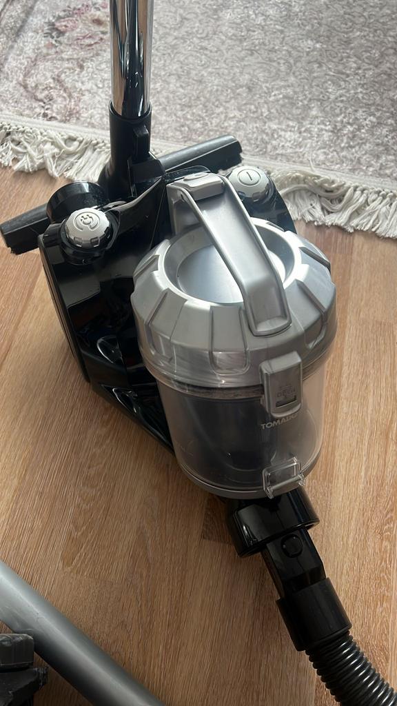 Tomado stofzuiger, Ophalen of Verzenden, Gebruikt, Reservoir, Stofzuiger