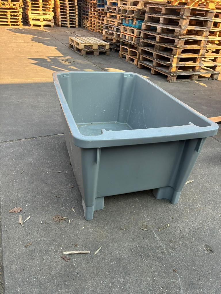 Kunststof bak / voerbak / waterbak / palletbox, Ophalen, 100 cm of meer, 60 cm of meer, Overige typen