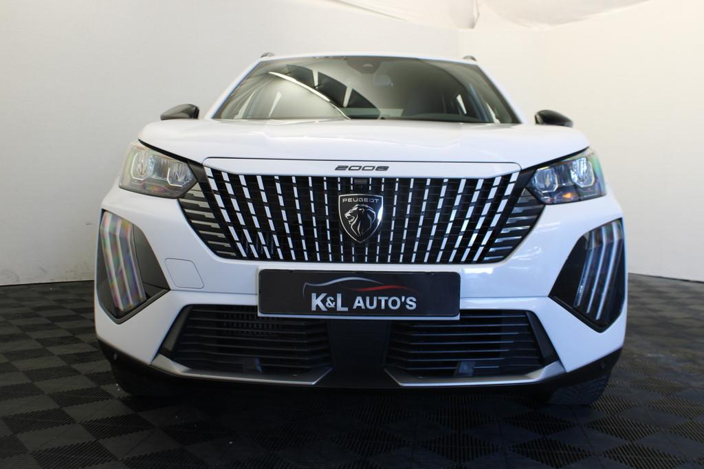Peugeot 2008 1.2 PureTech 130 Allure |Stoelverw.|Camera|Navi, Gebruikt, 1199 cc, Leder en Stof, Wit