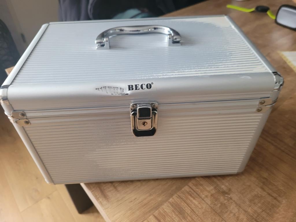 CD/DVD koffer., Alle leeftijden, Ophalen of Verzenden