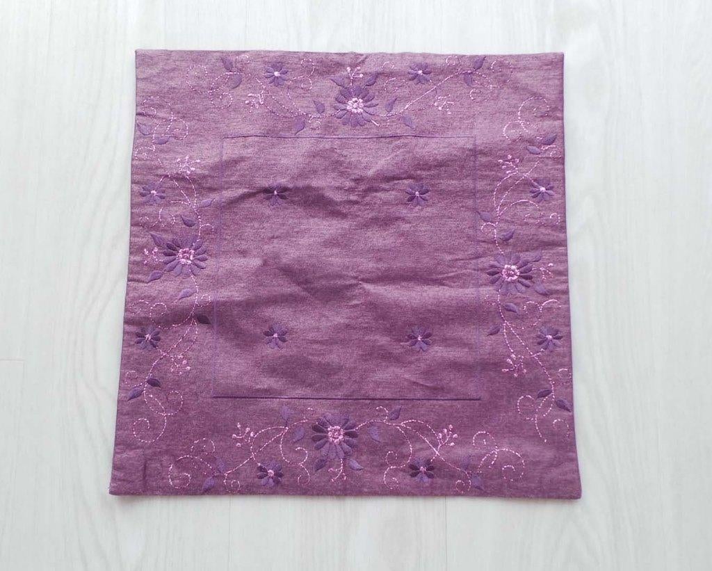 NIEUWE KUSSENHOES met sierrand. Met rits. 40 x 40 cm, Ophalen of Verzenden, Nieuw, Vierkant