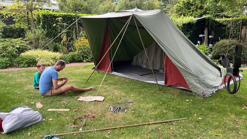 De Waard Albatros tent, Caravans en Kamperen, Tenten, Ophalen, Gebruikt, Tot en met 4