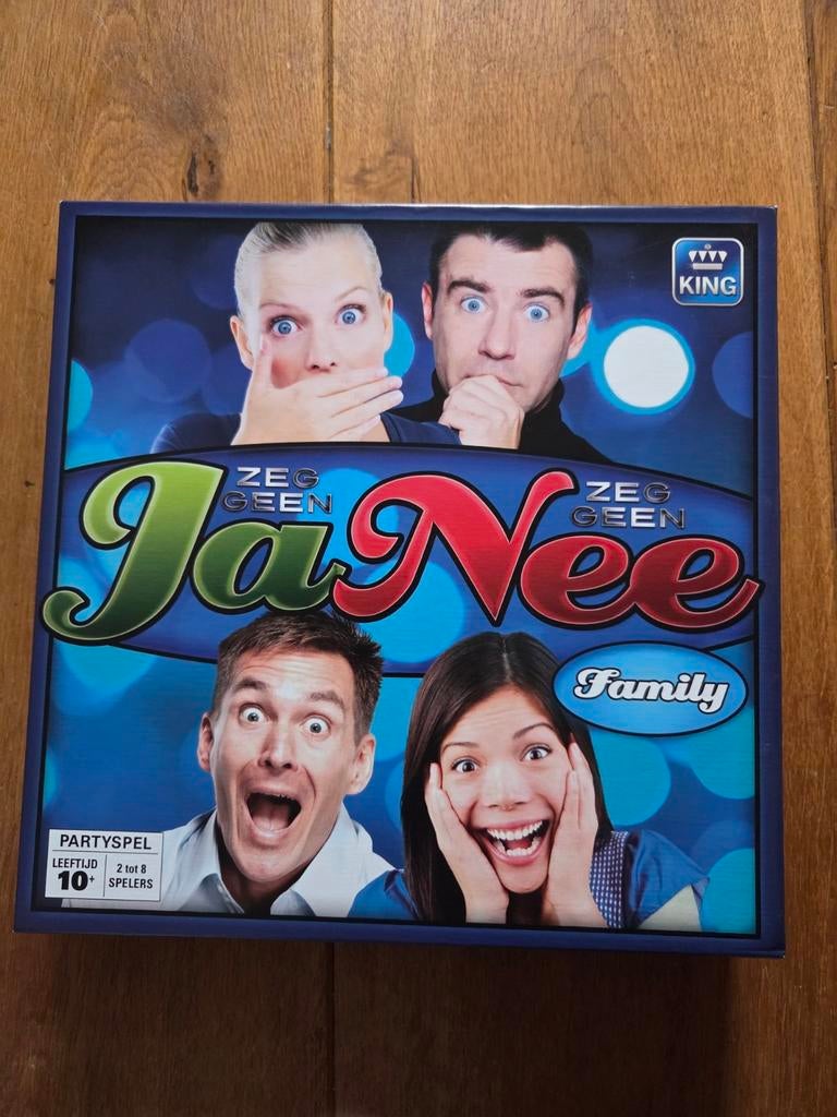 Gezelschapsspel Ja Nee Family, Hobby en Vrije tijd, Vijf spelers of meer, Ophalen of Verzenden, Zo goed als nieuw, King
