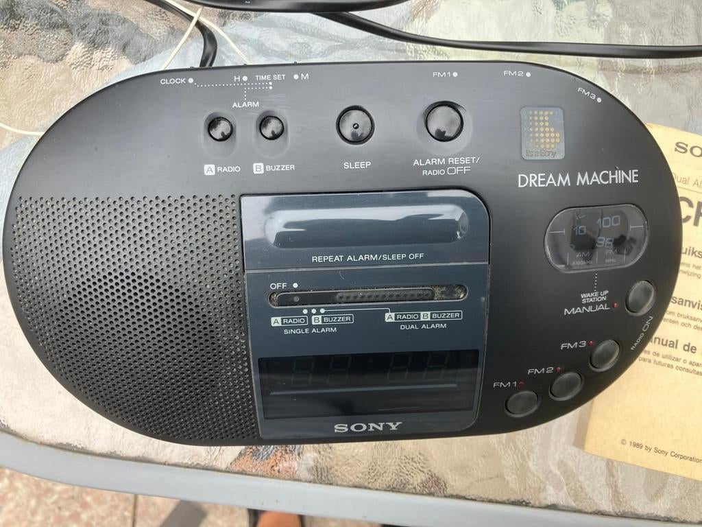 Sony Dream Machine Wekker Radio, Ophalen of Verzenden, Gebruikt, Radio
