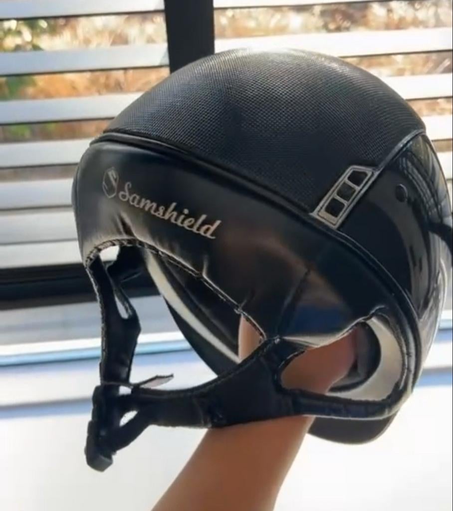 Samshield Shadow glossy 1.0, Dieren en Toebehoren, Paardrijkleding, Zo goed als nieuw, Dames, Kinderen, Cap, Dressuur, Ophalen of Verzenden