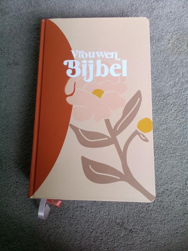 VrouwenBijbel te koop, Nieuw, Ophalen of Verzenden, Christendom | Protestants, Diverse auteurs