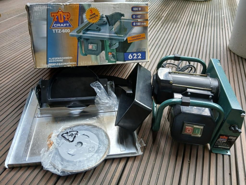 Tegelsnij apparaat, Doe-het-zelf en Verbouw, Gereedschap | Slijpmachines, Ophalen of Verzenden, Minder dan 700 watt, Haakse handslijpmachine