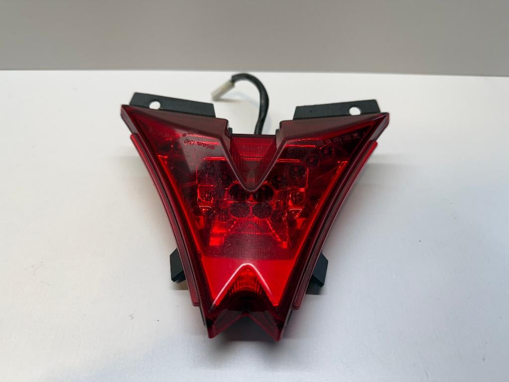 Aprilia RSV4 2009-2014 OEM Achterlicht, Motoren, Onderdelen | Overige, Gebruikt, Verzenden, Dpo@piaggio.com, Piaggo Group Nederland