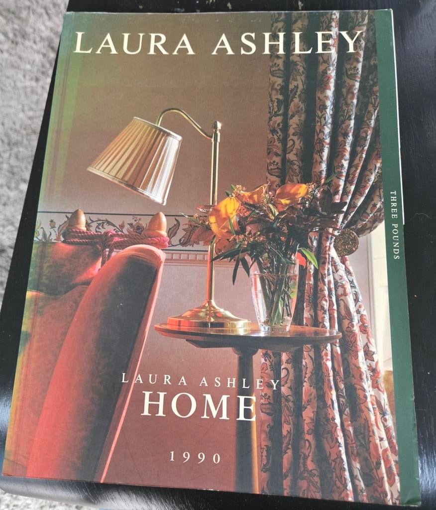 Laura Ashley Home 1990, Ophalen of Verzenden, Zo goed als nieuw, Overige onderwerpen