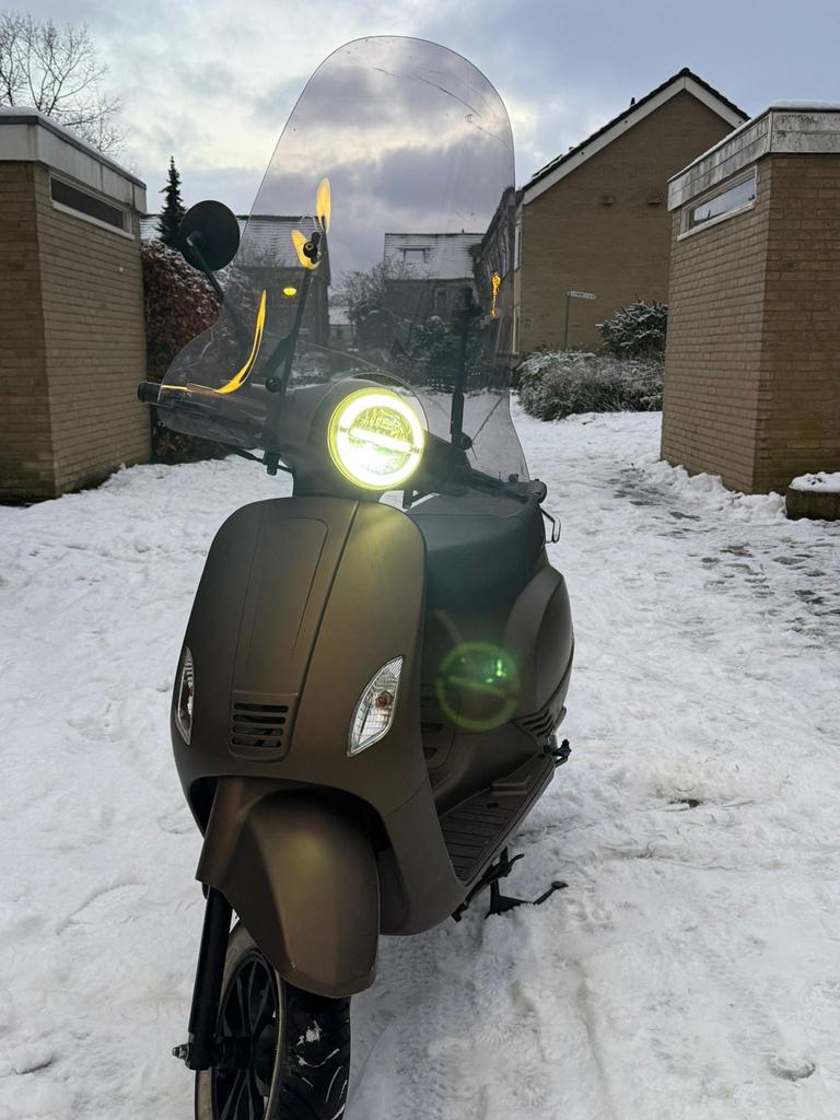 Killerbee sport scooter, Overige merken, Ophalen of Verzenden, Zo goed als nieuw, Benzine