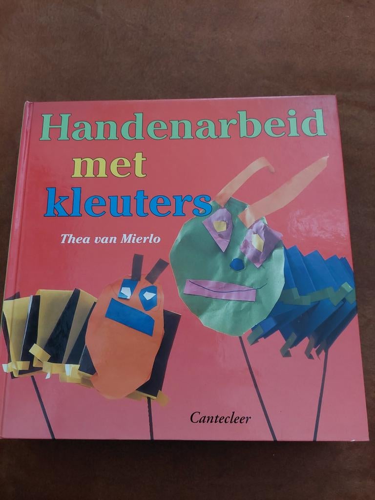 Thea van Mierlo - Handenarbeid met kleuters, Boeken, Ophalen of Verzenden, Zo goed als nieuw, Thea van Mierlo