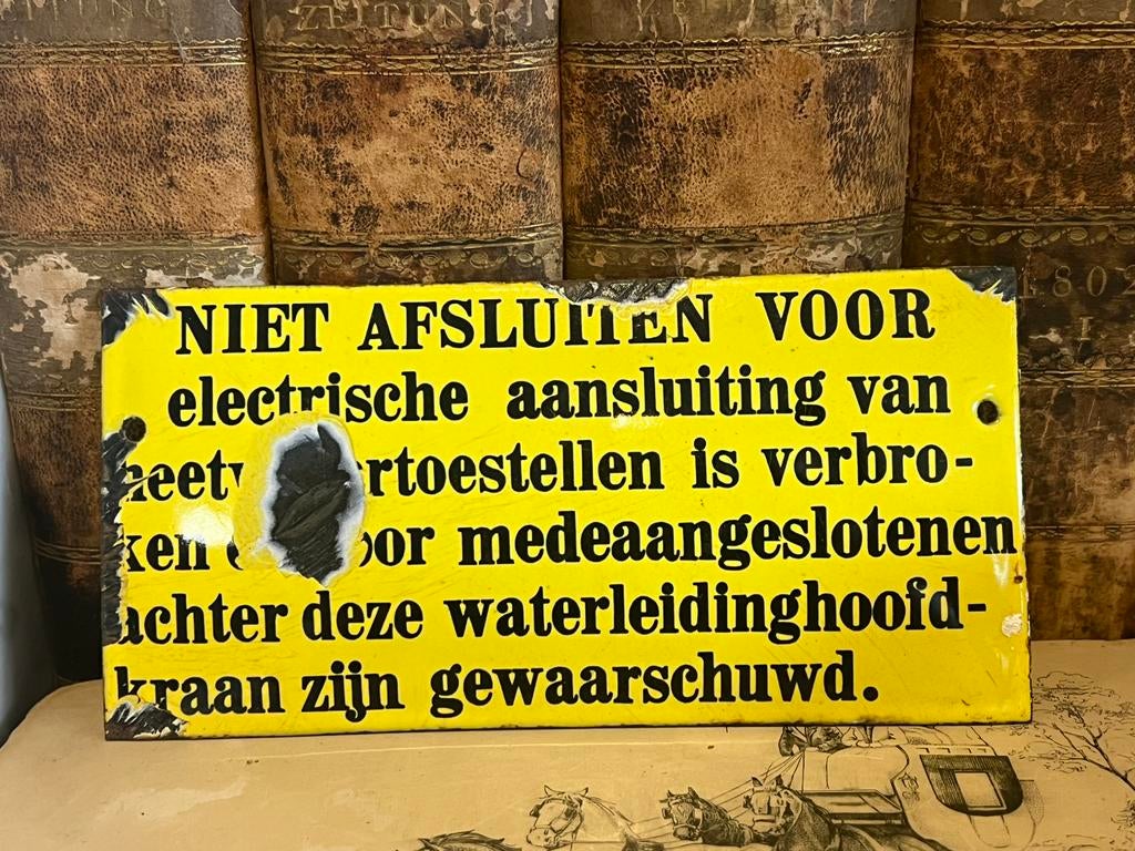 OUD BOL EMAILLE BORDJE, Ophalen of Verzenden