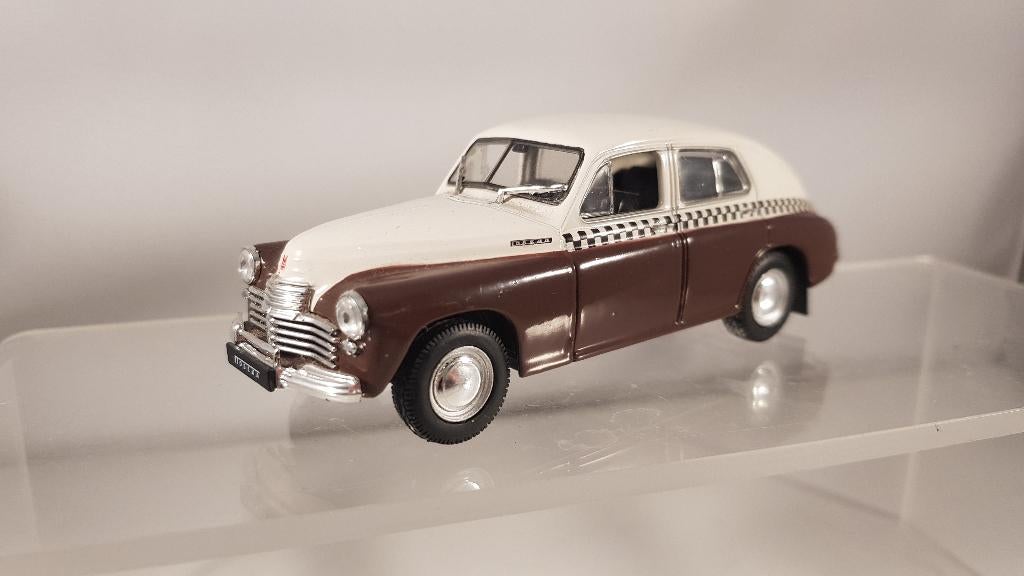 Gaz M20 Pobeda Russische Taxi  '46-'58 De Agustini 1:43, Ophalen of Verzenden, Zo goed als nieuw, Auto, Overige merken