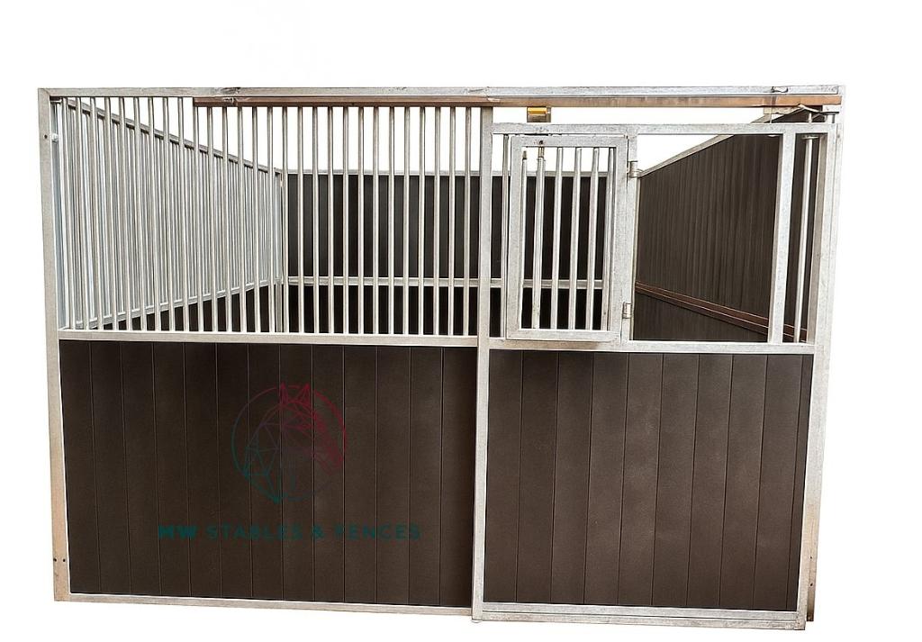 Nieuwe paardenbox voorwanden, Dieren en Toebehoren, Stalling en Weidegang, Stalling, 4 paarden of pony's of meer