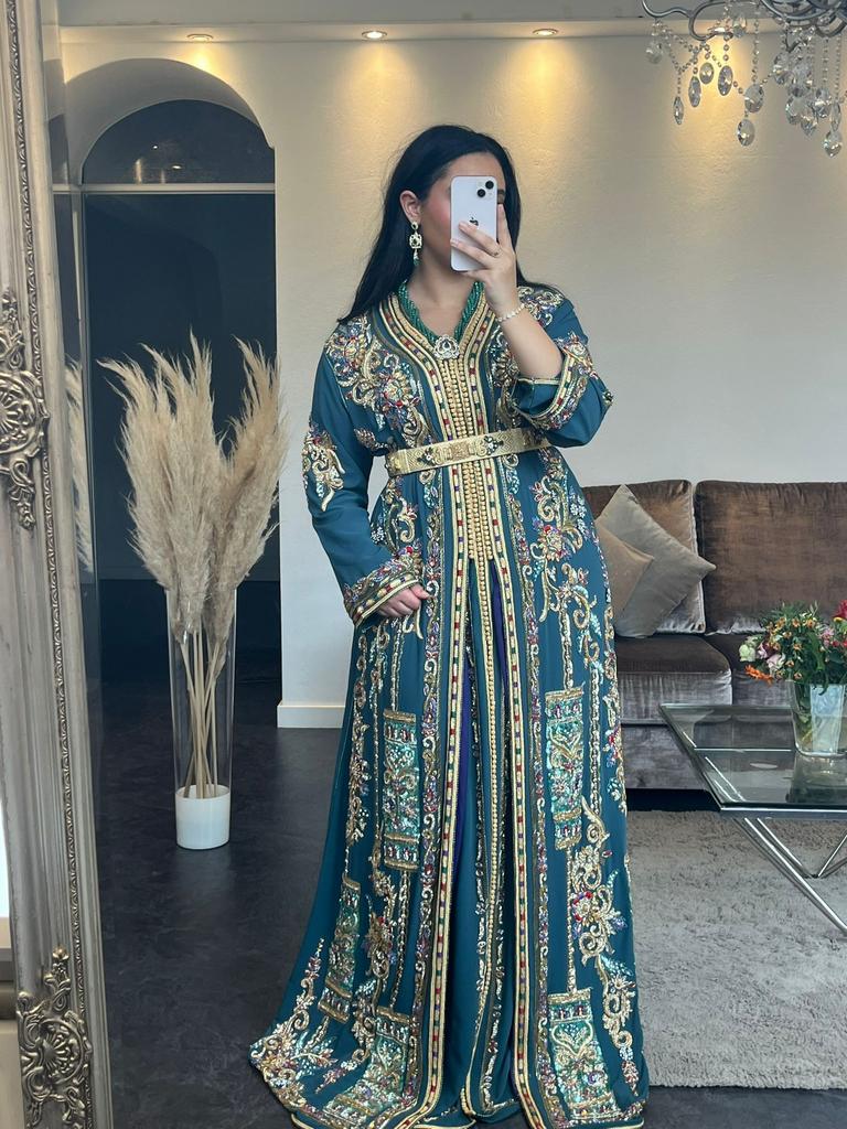 TE HUUR – ZEER EXCLUSIEVE Marokkaanse Takchita / Caftan, Maat 38/40 (M), Blauw, Ophalen of Verzenden, Zo goed als nieuw