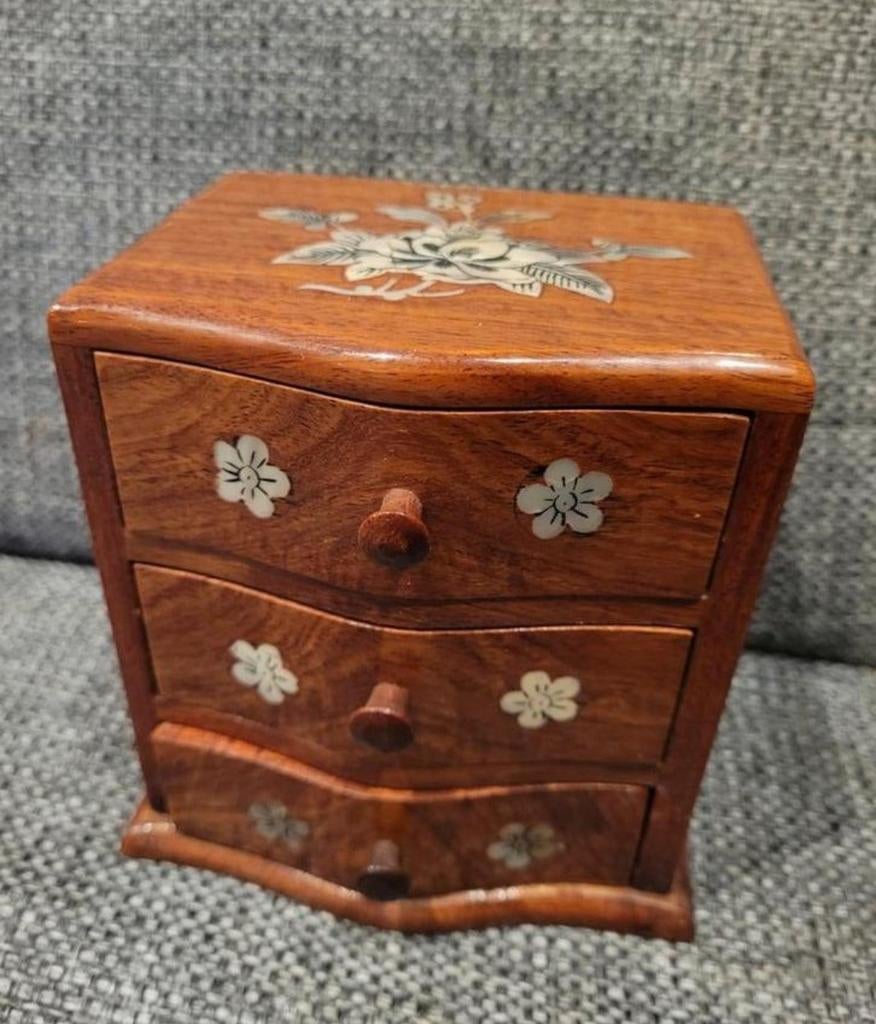 Houten Sieradendoos met Parelmoer - mother of a pearl, Ophalen