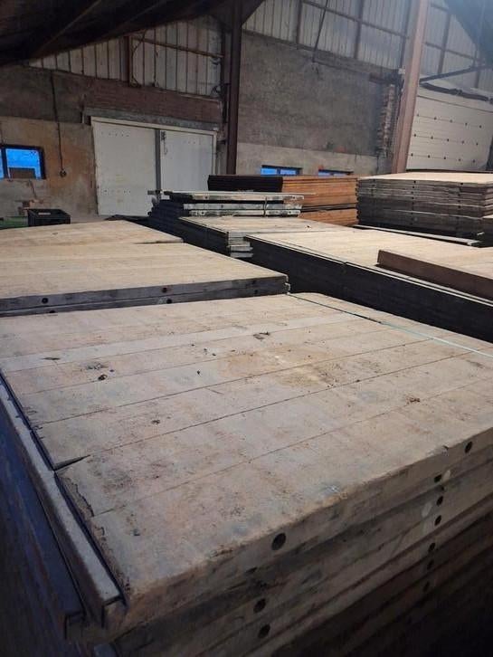 Grenen  steenschotten. 110  x 140, Ophalen of Verzenden, Zo goed als nieuw, Minder dan 180 cm, Planken