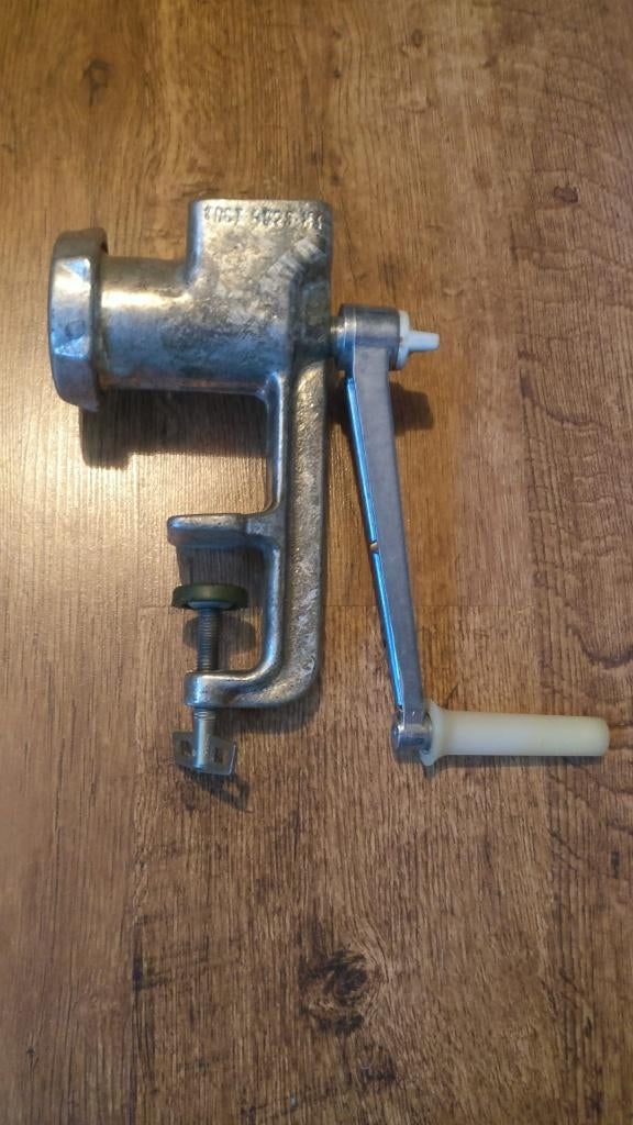 Gehaktmolen ., Ophalen of Verzenden, Gebruikt